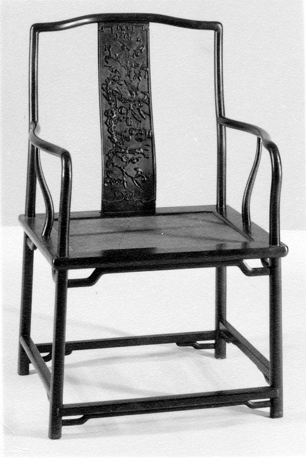 Eighteenth- to nineteenth-century Qing dynasty Chinese armchair from The Met.